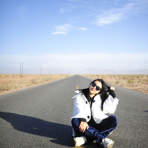 把移动公司小情人车震在线播放
