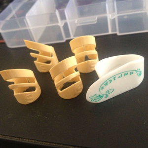 把移动公司小情人车震在线播放
